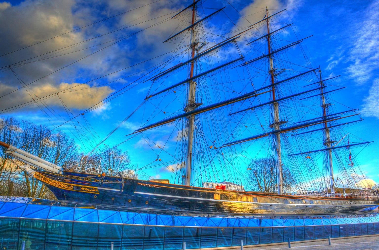 Cutty sark. Катти Сарк. Катти Сарк корабль. Клиппер Катти Сарк пожар. Cutty Sark корабль.